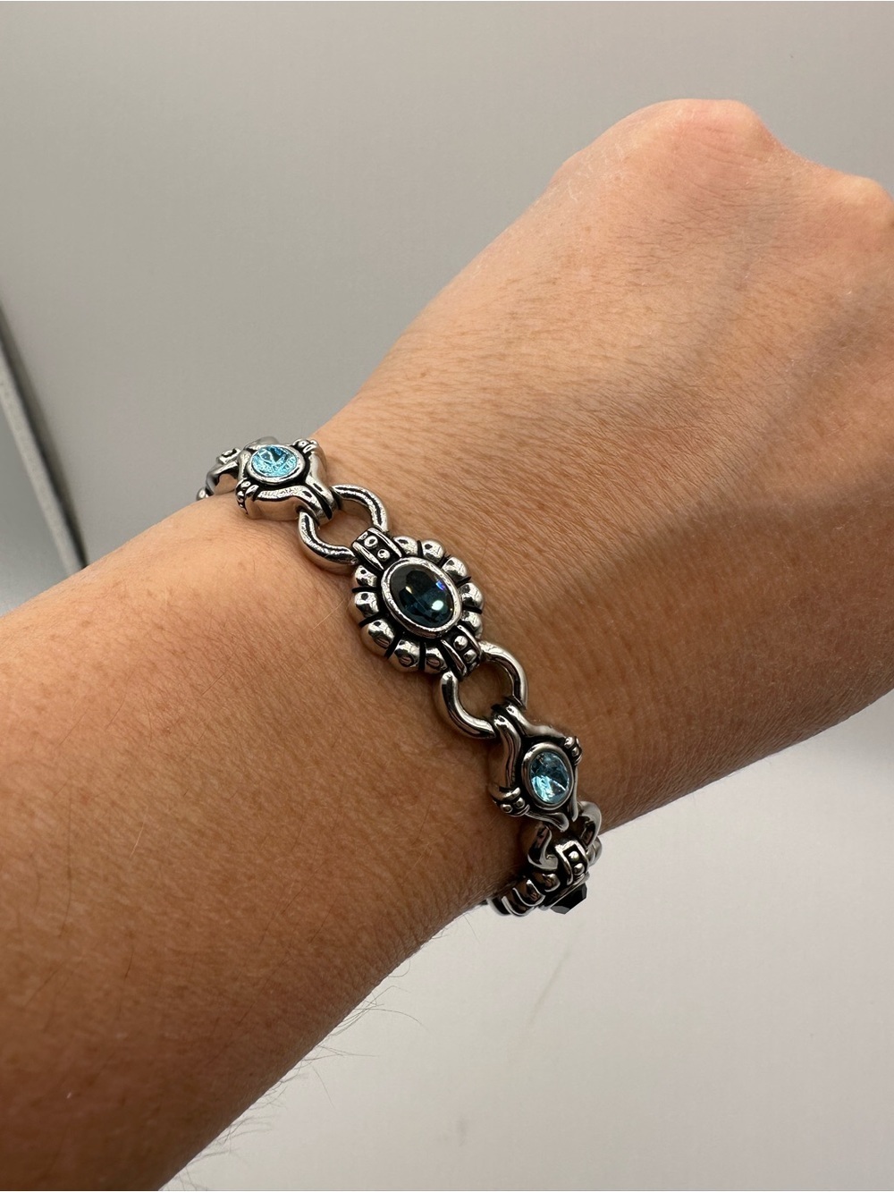 Silver Tone Blue Oval Crystal Bezel Link Chain Bracelet Box Clasp